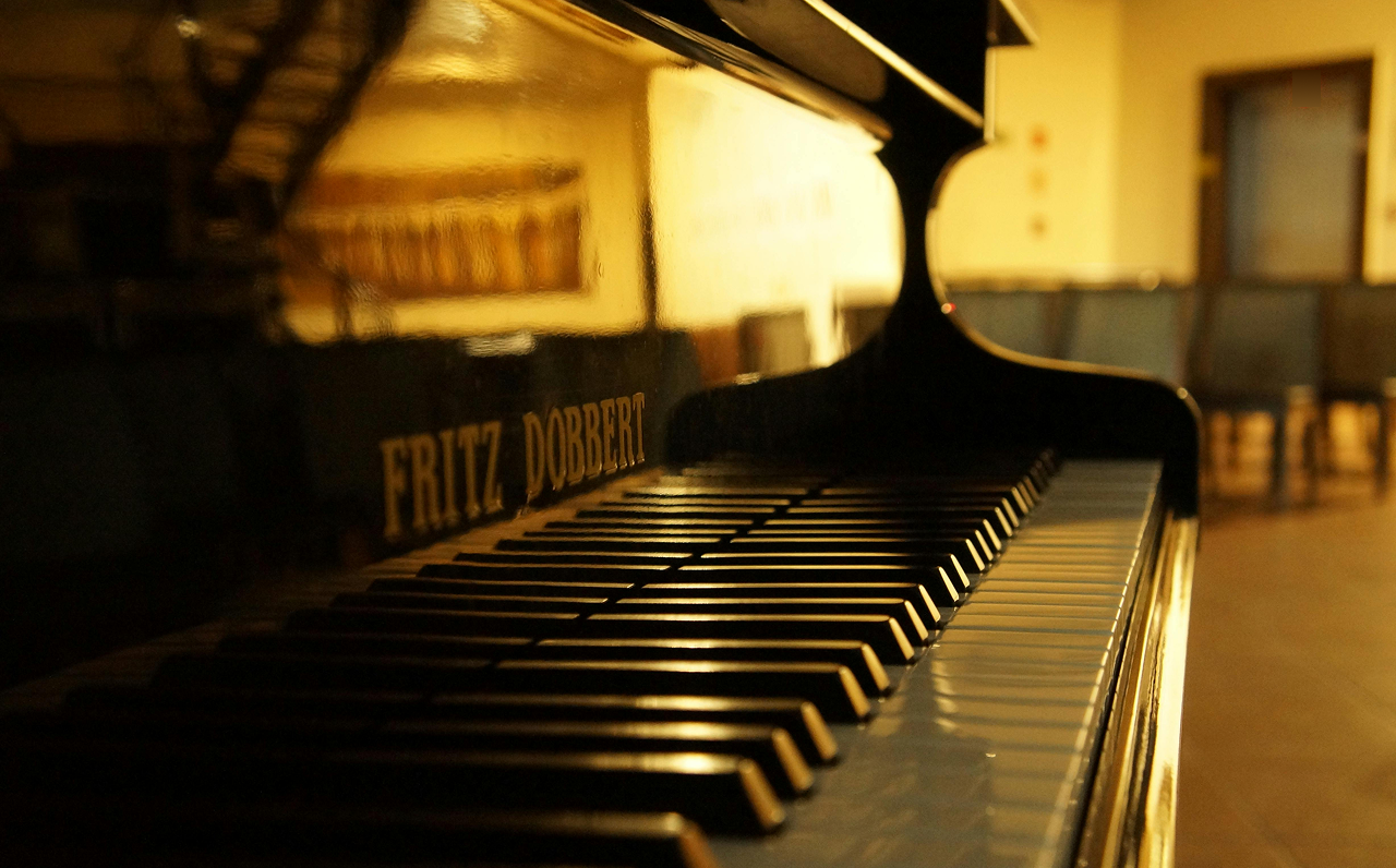 piano(1)